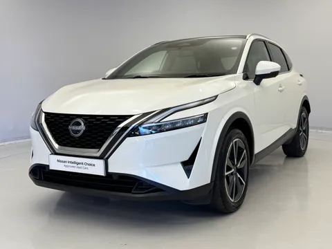 DU72YPV Nissan Qashqai 1.3 DiG-T MH 158 Tekna 5dr Xtronic Thumbnail #5