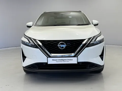 DU72YPV Nissan Qashqai 1.3 DiG-T MH 158 Tekna 5dr Xtronic Thumbnail #4