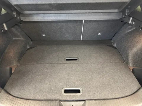 DU72YPV Nissan Qashqai 1.3 DiG-T MH 158 Tekna 5dr Xtronic Thumbnail #11