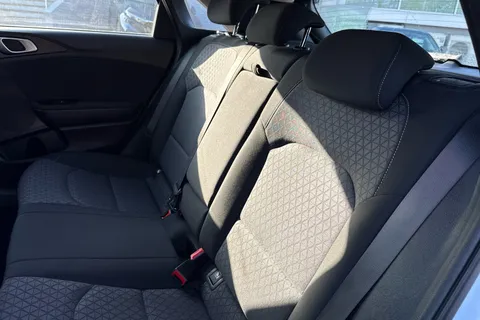 RE19SXP Kia Ceed 1.0T GDi ISG 2 NAV 5dr Thumbnail #9