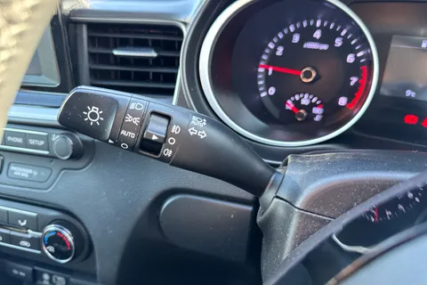 RE19SXP Kia Ceed 1.0T GDi ISG 2 NAV 5dr Thumbnail #24