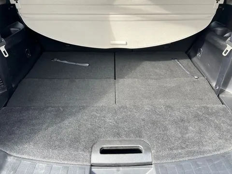 LN70UMX Nissan X-Trail 1.7 dCi N-Tec 5dr 4WD [7 Seat] Thumbnail #16