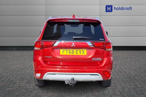 8 of 40 for MITSUBISHI OUTLANDER 2.4 PHEV 4hs 5dr Auto