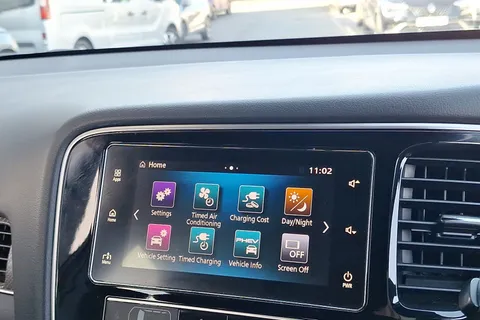 38 of 40 for MITSUBISHI OUTLANDER 2.4 PHEV 4hs 5dr Auto