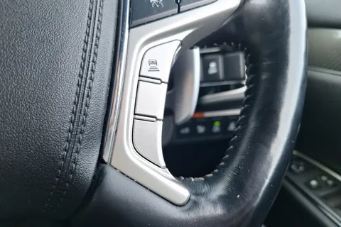 35 of 40 for MITSUBISHI OUTLANDER 2.4 PHEV 4hs 5dr Auto