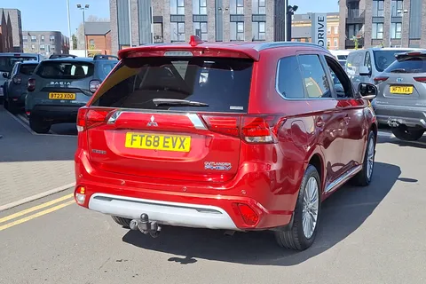 24 of 40 for MITSUBISHI OUTLANDER 2.4 PHEV 4hs 5dr Auto