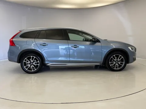 BA66FZW Volvo V60 D4 [190] Cross Country Lux Nav 5dr AWD Geartronic Thumbnail #5