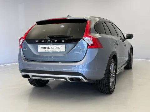 BA66FZW Volvo V60 D4 [190] Cross Country Lux Nav 5dr AWD Geartronic Thumbnail #6