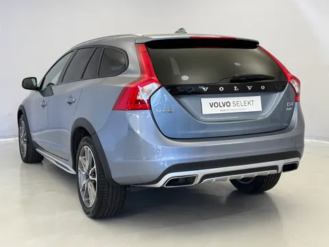 BA66FZW Volvo V60 D4 [190] Cross Country Lux Nav 5dr AWD Geartronic Thumbnail #8