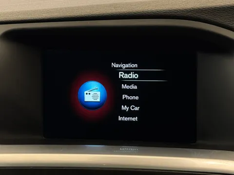BA66FZW Volvo V60 D4 [190] Cross Country Lux Nav 5dr AWD Geartronic Thumbnail #27