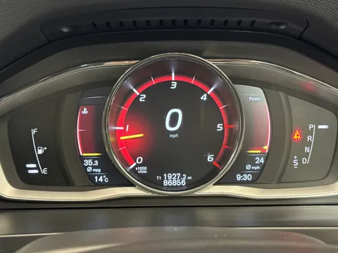 BA66FZW Volvo V60 D4 [190] Cross Country Lux Nav 5dr AWD Geartronic Thumbnail #31