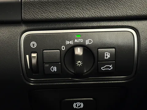 BA66FZW Volvo V60 D4 [190] Cross Country Lux Nav 5dr AWD Geartronic Thumbnail #32