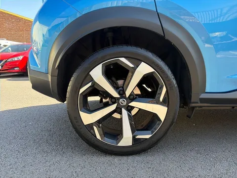 VE71YXF Nissan Juke 1.0 DiG-T 114 Tekna 5dr Thumbnail #9