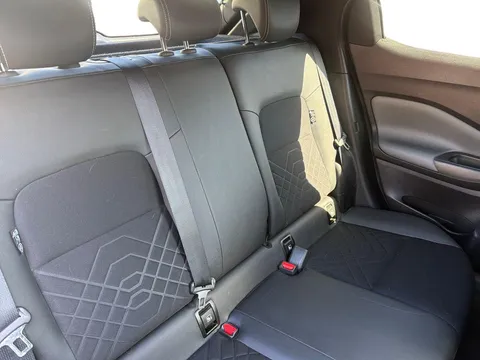 VE71YXF Nissan Juke 1.0 DiG-T 114 Tekna 5dr Thumbnail #16