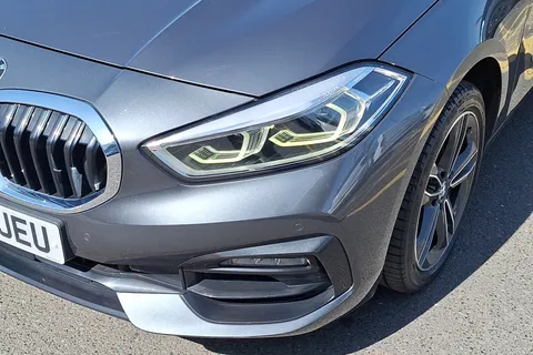 NK20JEU BMW 1 Series 118i Sport 5dr Thumbnail #15