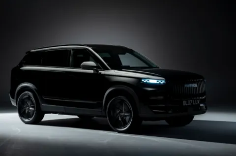  Jaecoo 7 Shs 1.5T SHS Black Luxury 5dr Auto Thumbnail #1