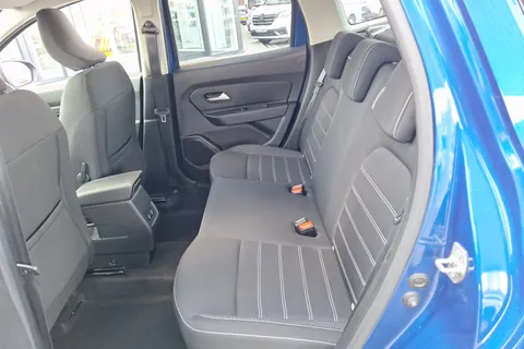 BK23HXE Dacia Duster 1.3 TCe 130 Journey 5dr Thumbnail #10