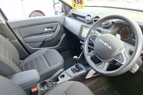 BK23HXE Dacia Duster 1.3 TCe 130 Journey 5dr Thumbnail #13