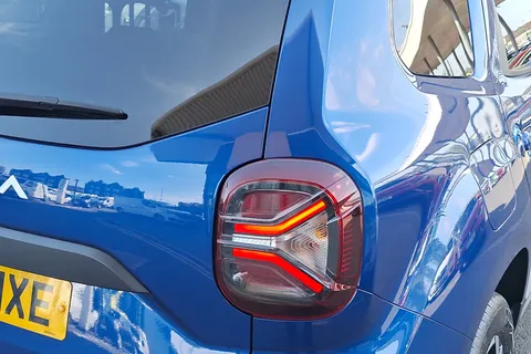BK23HXE Dacia Duster 1.3 TCe 130 Journey 5dr Thumbnail #18