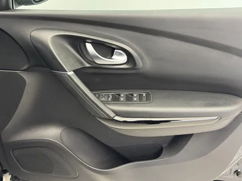 BN20WUE Renault Kadjar 1.5 Blue dCi Iconic 5dr Thumbnail #19