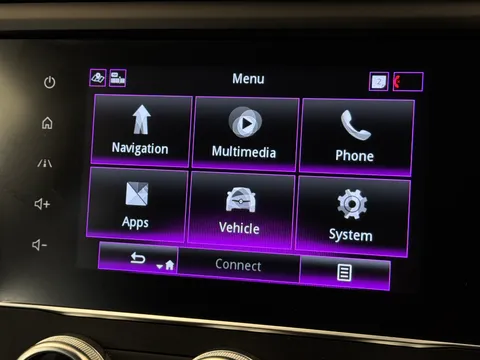 BN20WUE Renault Kadjar 1.5 Blue dCi Iconic 5dr Thumbnail #24