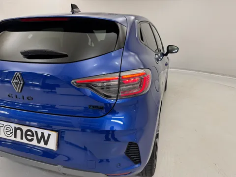 HN24VPY Renault Clio 1.6 E-TECH full hybrid 145 Esprit Alpine 5dr Auto Thumbnail #26