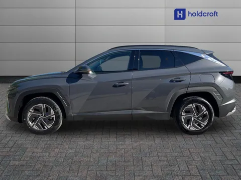 EN24RJY Hyundai Tucson 1.6T Plug-in Hybrid Premium 5dr 4WD Auto Thumbnail #8