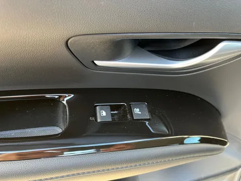 EN24RJY Hyundai Tucson 1.6T Plug-in Hybrid Premium 5dr 4WD Auto Thumbnail #15