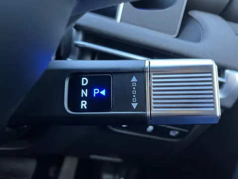 EN24RJY Hyundai Tucson 1.6T Plug-in Hybrid Premium 5dr 4WD Auto Thumbnail #20