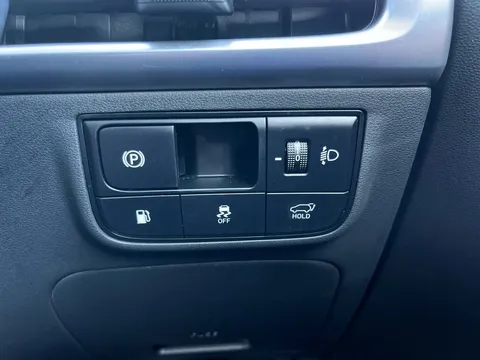 EN24RJY Hyundai Tucson 1.6T Plug-in Hybrid Premium 5dr 4WD Auto Thumbnail #21