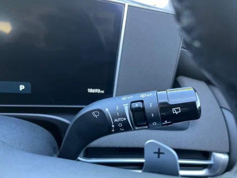 EN24RJY Hyundai Tucson 1.6T Plug-in Hybrid Premium 5dr 4WD Auto Thumbnail #24