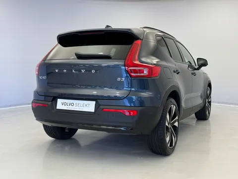 DY75MPF Volvo XC40 2.0 B3P Plus Dark 5dr Auto Thumbnail #6