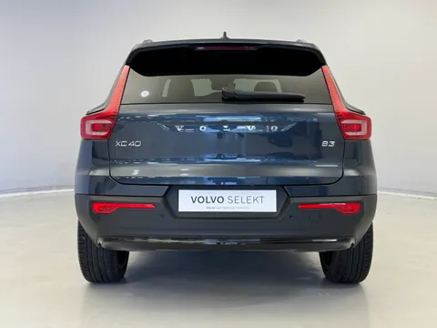 DY75MPF Volvo XC40 2.0 B3P Plus Dark 5dr Auto Thumbnail #7