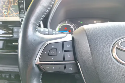 MF71YGA Toyota Highlander 2.5 VVT-i Hybrid Excel 5dr CVT Thumbnail #36