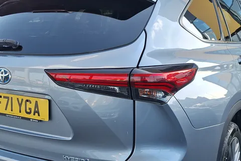MF71YGA Toyota Highlander 2.5 VVT-i Hybrid Excel 5dr CVT Thumbnail #18