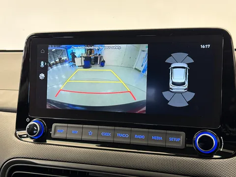FV72DXY Hyundai Kona 1.6 GDi Hybrid Ultimate 5dr DCT Thumbnail #26