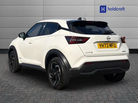 YH73MFU Nissan Juke 1.6 Hybrid N-Connecta 5dr Auto Thumbnail #4