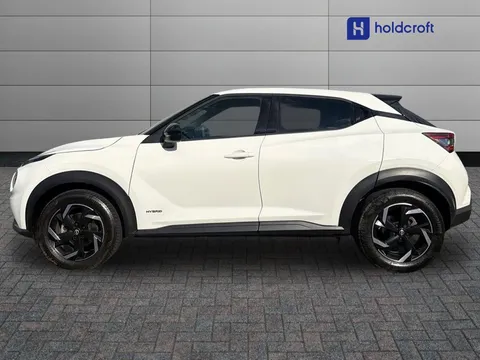 YH73MFU Nissan Juke 1.6 Hybrid N-Connecta 5dr Auto Thumbnail #6