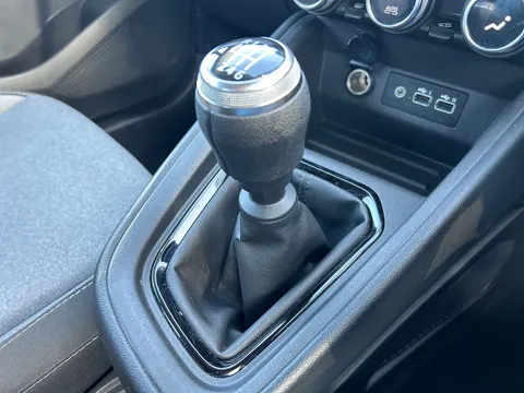 BG24HPL Renault Clio 1.0 TCe 90 Evolution 5dr Thumbnail #13