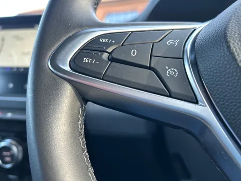 BG24HPL Renault Clio 1.0 TCe 90 Evolution 5dr Thumbnail #22