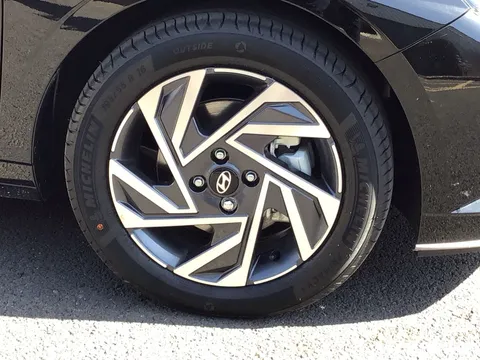 DV26ZVA Hyundai i20 1.0T GDi 90 Element 5dr DCT Thumbnail #16