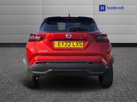 EY22LXS Nissan Juke 1.0 DiG-T 114 Tekna+ 5dr DCT Thumbnail #5