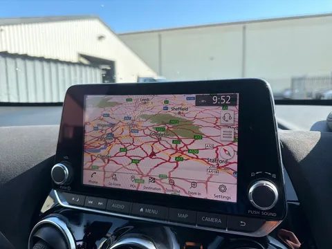 EY22LXS Nissan Juke 1.0 DiG-T 114 Tekna+ 5dr DCT Thumbnail #14