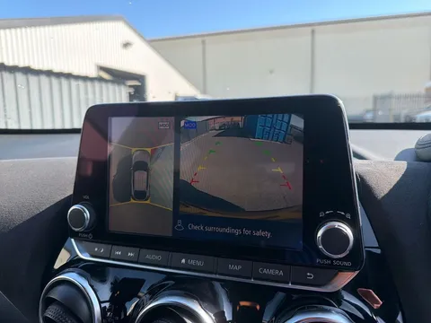 EY22LXS Nissan Juke 1.0 DiG-T 114 Tekna+ 5dr DCT Thumbnail #15