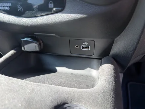 EY22LXS Nissan Juke 1.0 DiG-T 114 Tekna+ 5dr DCT Thumbnail #26