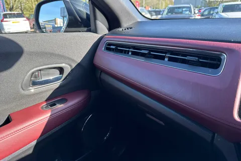 DA69UAY Honda Hr-V 1.5 i-VTEC Turbo Sport CVT 5dr Thumbnail #25