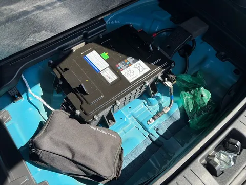 DN23AWM Hyundai Kona 1.0 TGDi 48V MHEV Premium 5dr Thumbnail #21