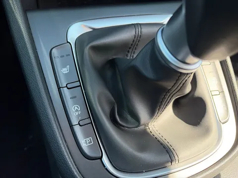 DN23AWM Hyundai Kona 1.0 TGDi 48V MHEV Premium 5dr Thumbnail #30