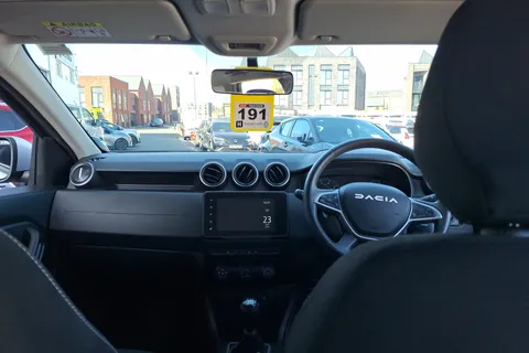 BK23OYG Dacia Duster 1.3 TCe 130 Expression 5dr Thumbnail #4