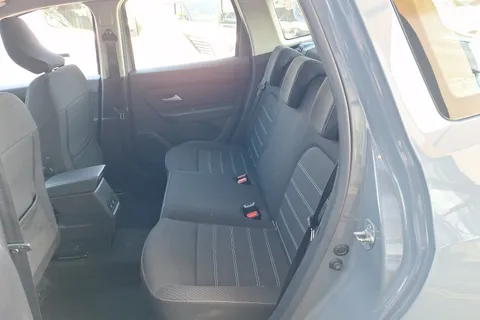 BK23OYG Dacia Duster 1.3 TCe 130 Expression 5dr Thumbnail #10